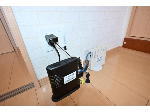 奈良駅 バス16分  大和ハウス前下車：停歩4分 2階の物件内観写真