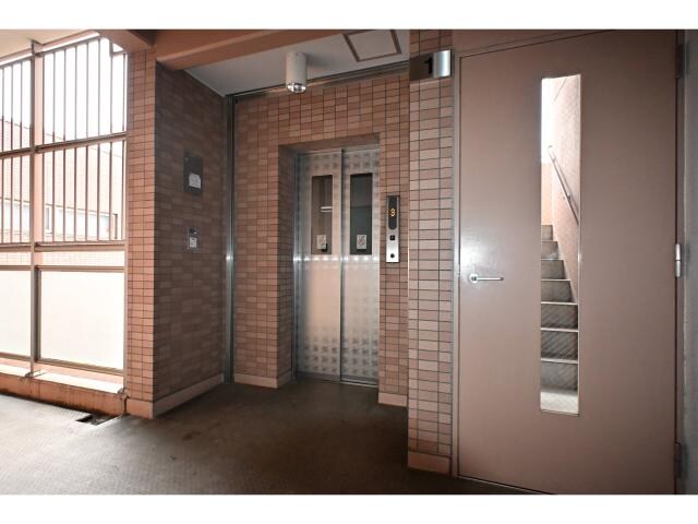 奈良駅 徒歩4分 3階の物件外観写真