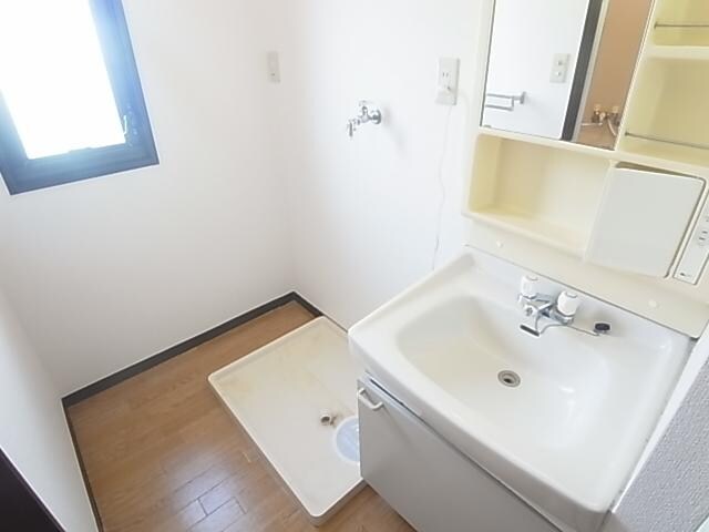 奈良駅 バス6分  大安寺下車：停歩3分 2階の物件内観写真