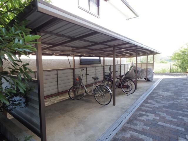 近鉄奈良駅 バス15分  木津南ソレイユ下車：停歩10分 1階の物件外観写真