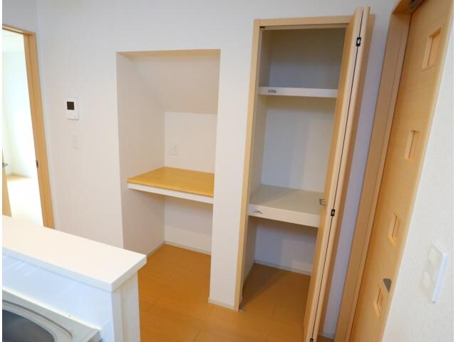 近鉄奈良駅 バス16分  梅美台7丁目下車：停歩3分 1階の物件内観写真