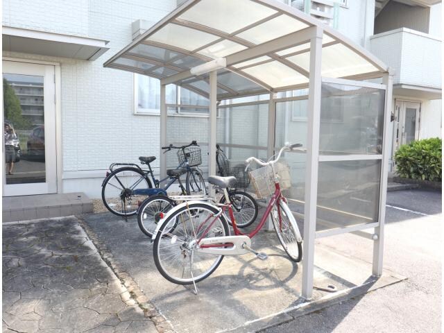 近鉄奈良駅 バス10分  萩ヶ丘下車：停歩6分 1階の物件外観写真