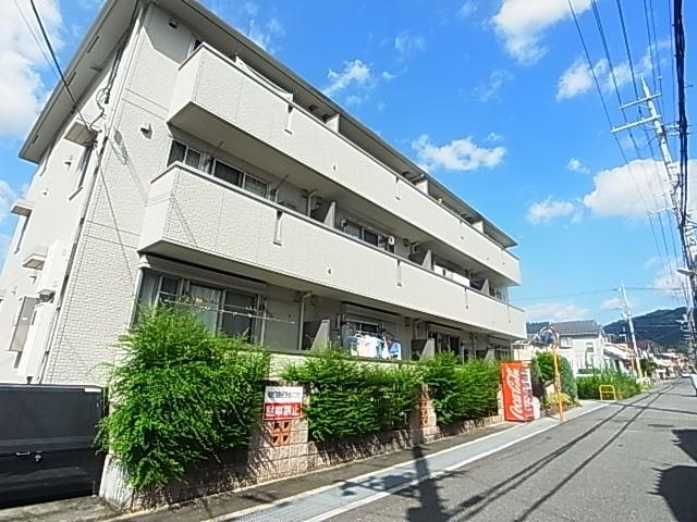 近鉄奈良駅 バス10分  萩ヶ丘下車：停歩6分 1階の物件外観写真