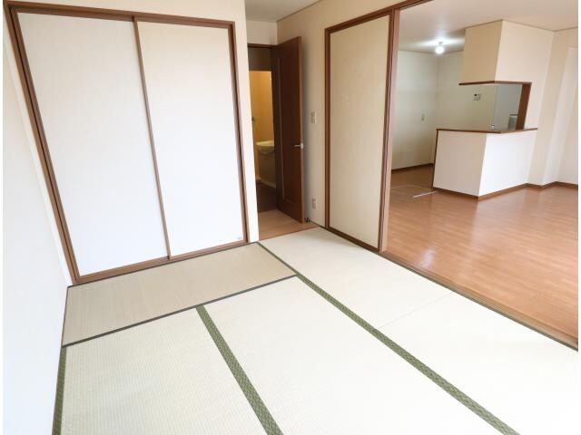 奈良駅 バス15分  八条町地蔵前下車：停歩5分 1階の物件内観写真