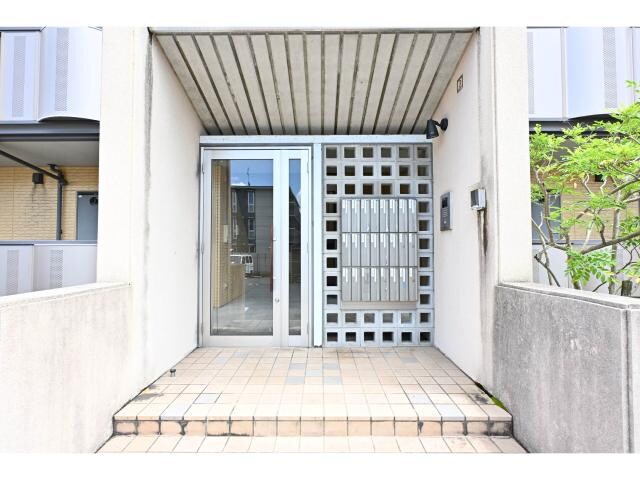 奈良駅 バス14分  西九条町下車：停歩1分 3階の物件外観写真