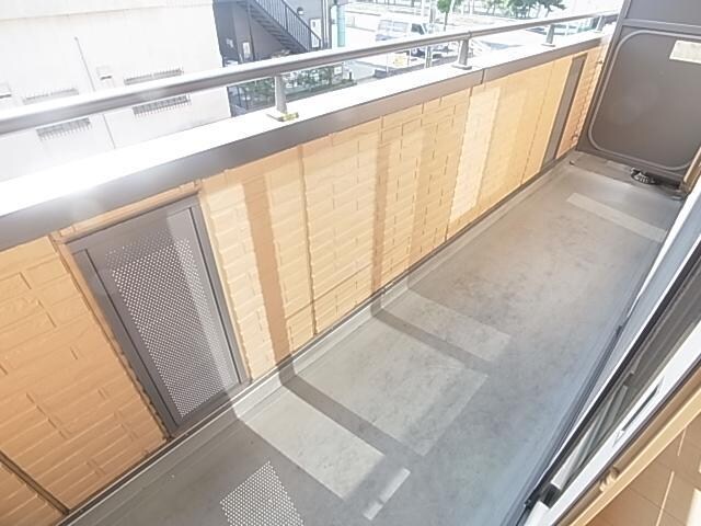 奈良駅 バス14分  西九条町下車：停歩1分 3階の物件内観写真