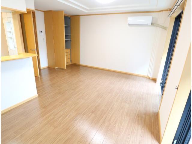 近鉄奈良駅 バス15分  木津南ソレイユ下車：停歩7分 1階の物件内観写真