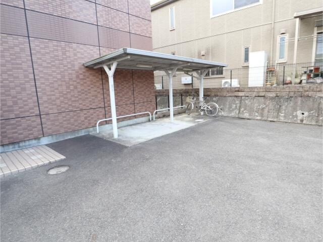 近鉄奈良駅 バス15分  木津南ソレイユ下車：停歩7分 1階の物件外観写真