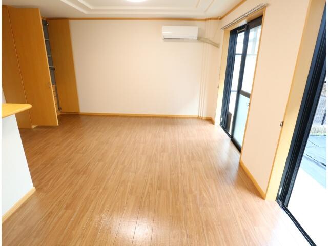 近鉄奈良駅 バス15分  木津南ソレイユ下車：停歩7分 1階の物件内観写真