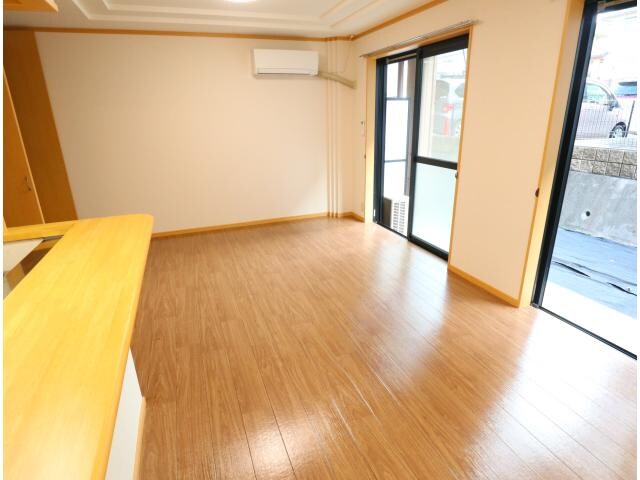 近鉄奈良駅 バス15分  木津南ソレイユ下車：停歩7分 1階の物件内観写真