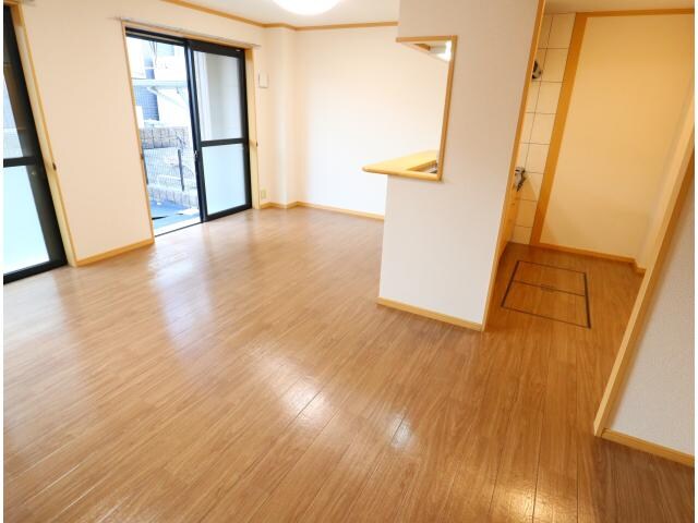 近鉄奈良駅 バス15分  木津南ソレイユ下車：停歩7分 1階の物件内観写真