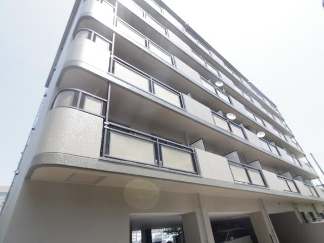 奈良県奈良市大宮町４丁目の物件外観写真