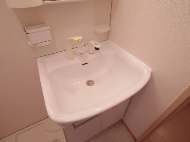 奈良駅 バス7分  南京終町下車：停歩9分 2階の物件内観写真