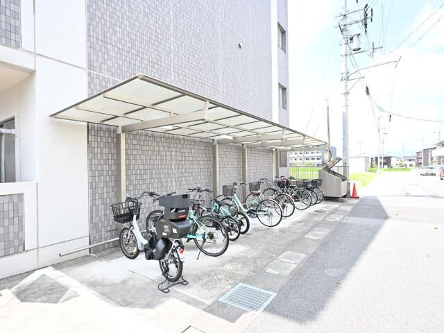 奈良駅 徒歩11分 2階の物件外観写真