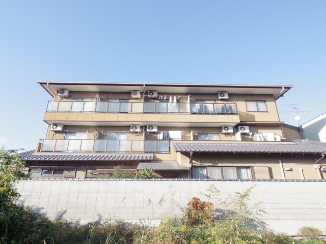 奈良県奈良市紀寺町の物件外観写真