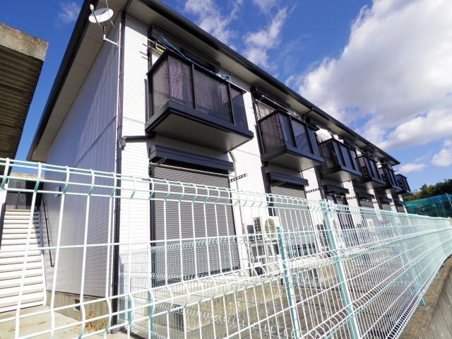 奈良県奈良市芝辻町２丁目の物件外観写真