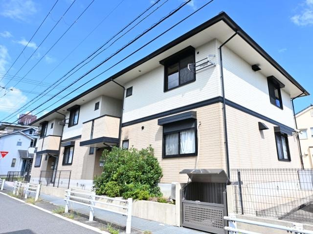 奈良県奈良市南紀寺町３丁目の物件外観写真