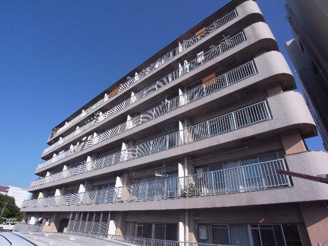 奈良県奈良市三条大路１丁目の物件外観写真