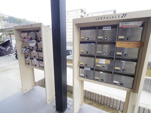 平城山駅 徒歩2分 3階の物件外観写真