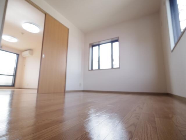 近鉄奈良駅 バス15分  木津南ソレイユ下車：停歩3分 2階の物件内観写真