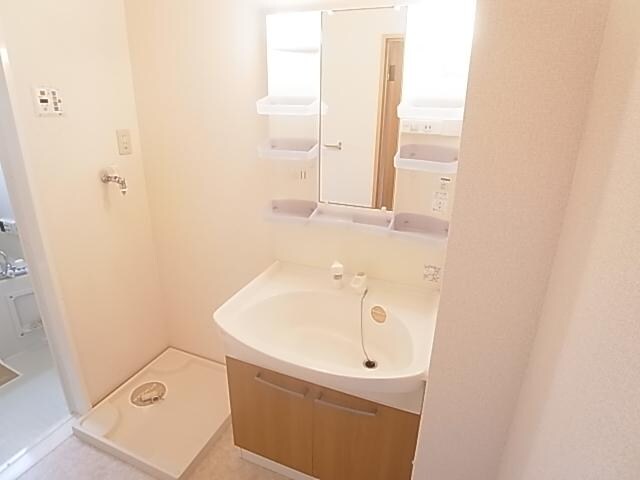 新大宮駅 バス8分  柏木町南下車：停歩3分 2階の物件内観写真