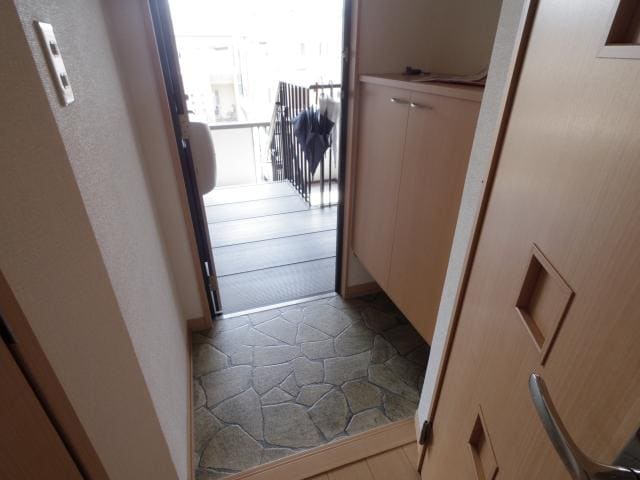新大宮駅 バス8分  柏木町南下車：停歩3分 2階の物件内観写真
