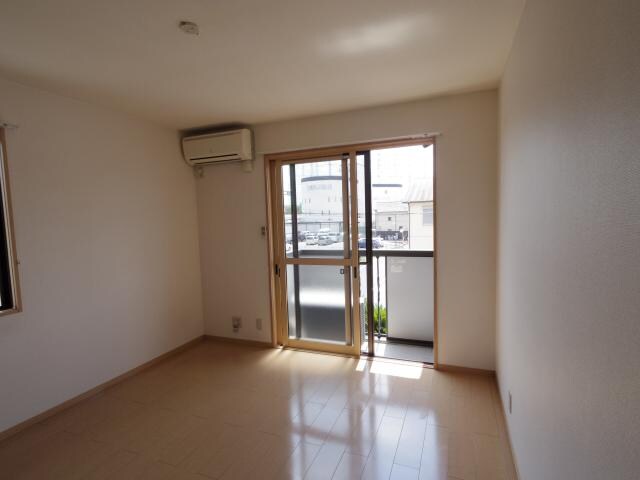 新大宮駅 バス8分  柏木町南下車：停歩3分 2階の物件内観写真