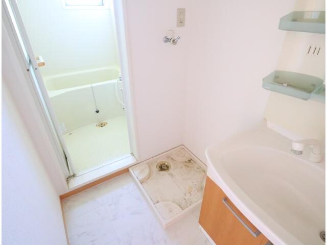 新大宮駅 バス8分  柏木町南下車：停歩3分 2階の物件内観写真