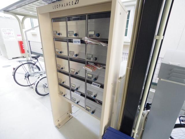 奈良駅 徒歩10分 2階の物件外観写真