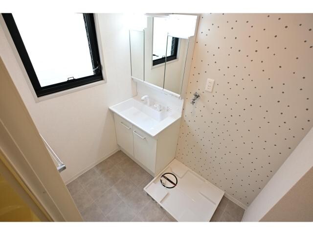 奈良駅 バス5分  大安寺下車：停歩10分 1階の物件内観写真