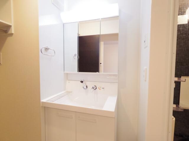 奈良駅 徒歩10分 3階の物件内観写真