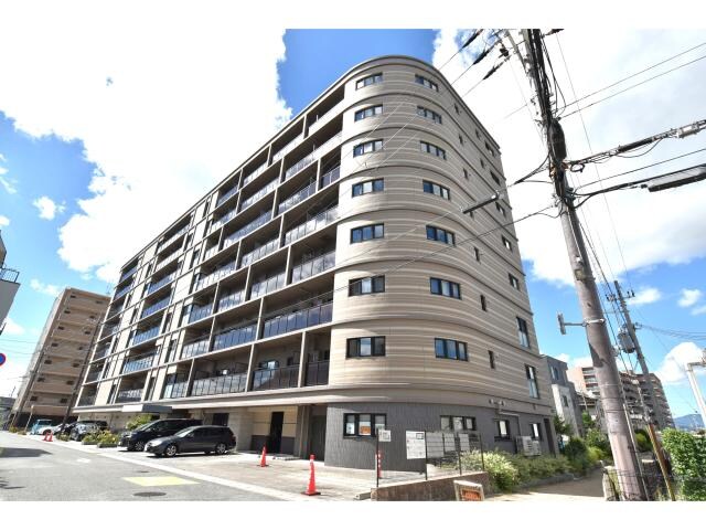 奈良県奈良市三条大宮町の物件外観写真