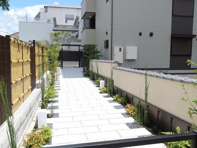 近鉄奈良駅 徒歩2分 3階の物件外観写真