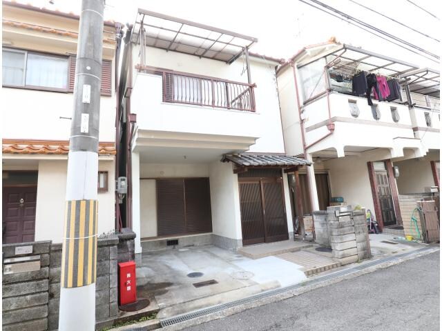 奈良県奈良市南紀寺町５丁目の物件外観写真