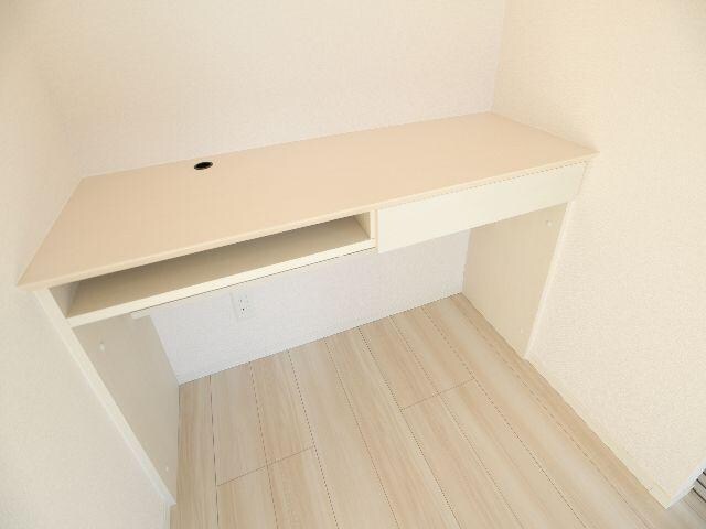 奈良駅 徒歩16分 1階の物件内観写真