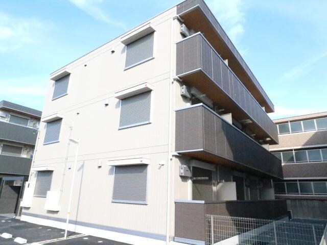 奈良県奈良市大安寺６丁目の物件外観写真