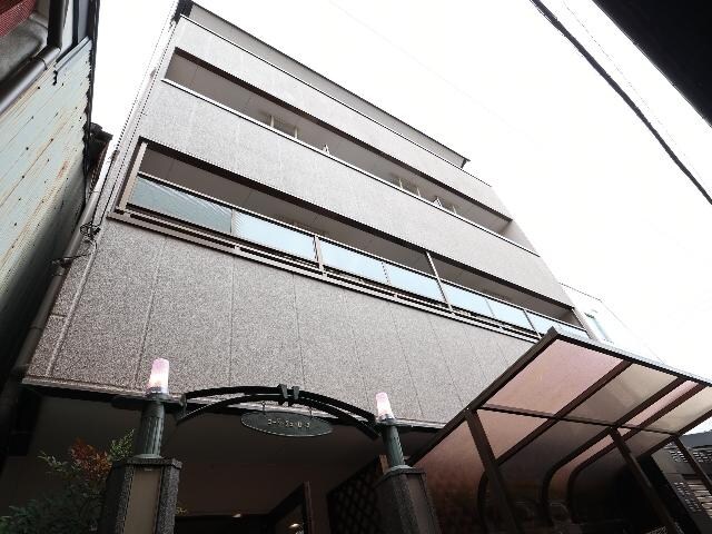 奈良県奈良市餅飯殿町の物件外観写真