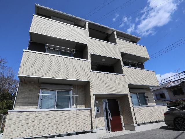 木津駅 徒歩9分の物件外観写真