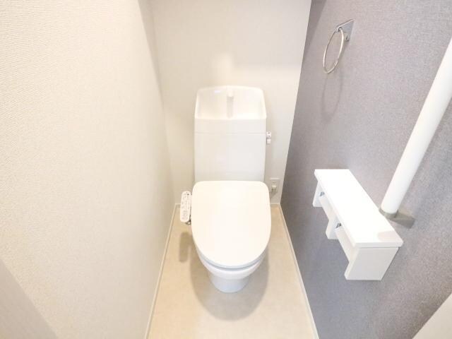 奈良駅 バス17分  萩ヶ丘町下車：停歩4分 2階の物件内観写真