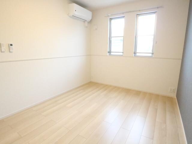 奈良駅 バス17分  萩ヶ丘町下車：停歩4分 2階の物件内観写真