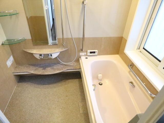 奈良駅 バス17分  州見橋東下車：停歩7分 1-2階の物件内観写真