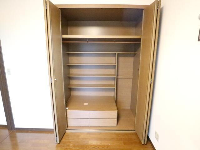 奈良駅 バス17分  州見橋東下車：停歩7分 1-2階の物件内観写真