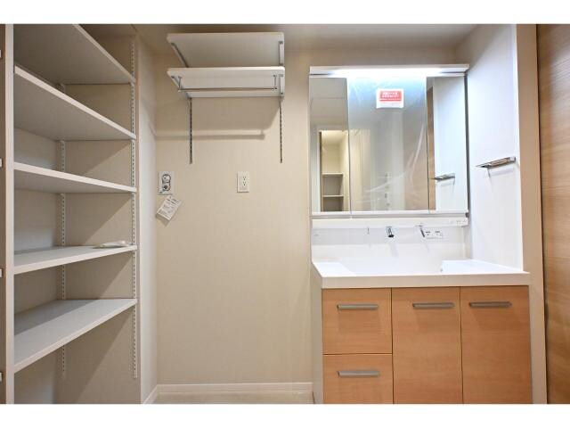 奈良駅 徒歩5分 1階の物件内観写真