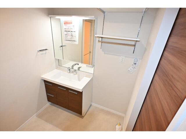 奈良駅 徒歩5分 2階の物件内観写真