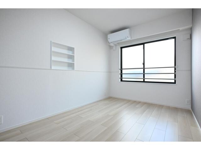 奈良駅 バス9分  北神殿下車：停歩5分 2階の物件内観写真