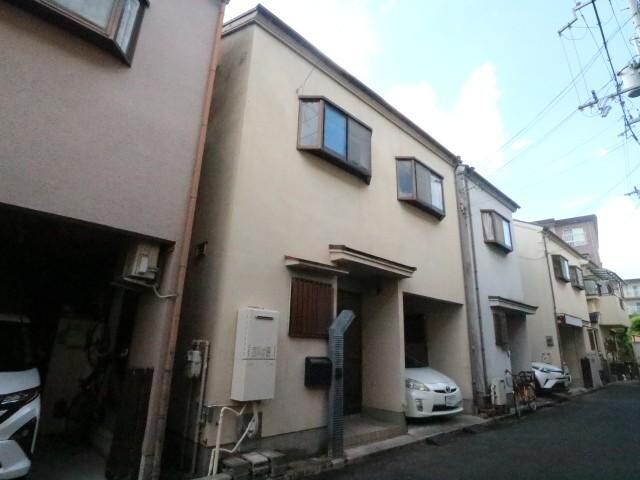 奈良県奈良市南紀寺町３丁目の物件外観写真