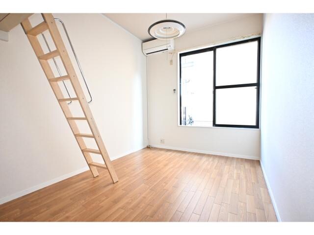 奈良駅 バス9分  北神殿下車：停歩6分 1階の物件内観写真