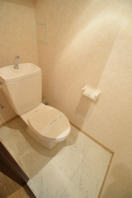 南千里駅 徒歩19分 4階の物件内観写真