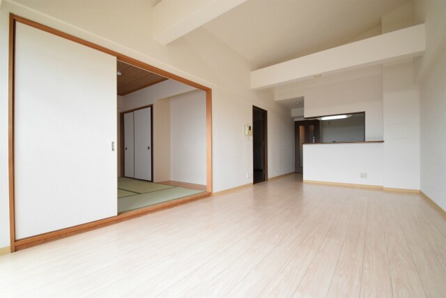 南千里駅 徒歩19分 4階の物件内観写真