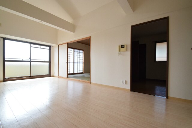 南千里駅 徒歩19分 4階の物件内観写真